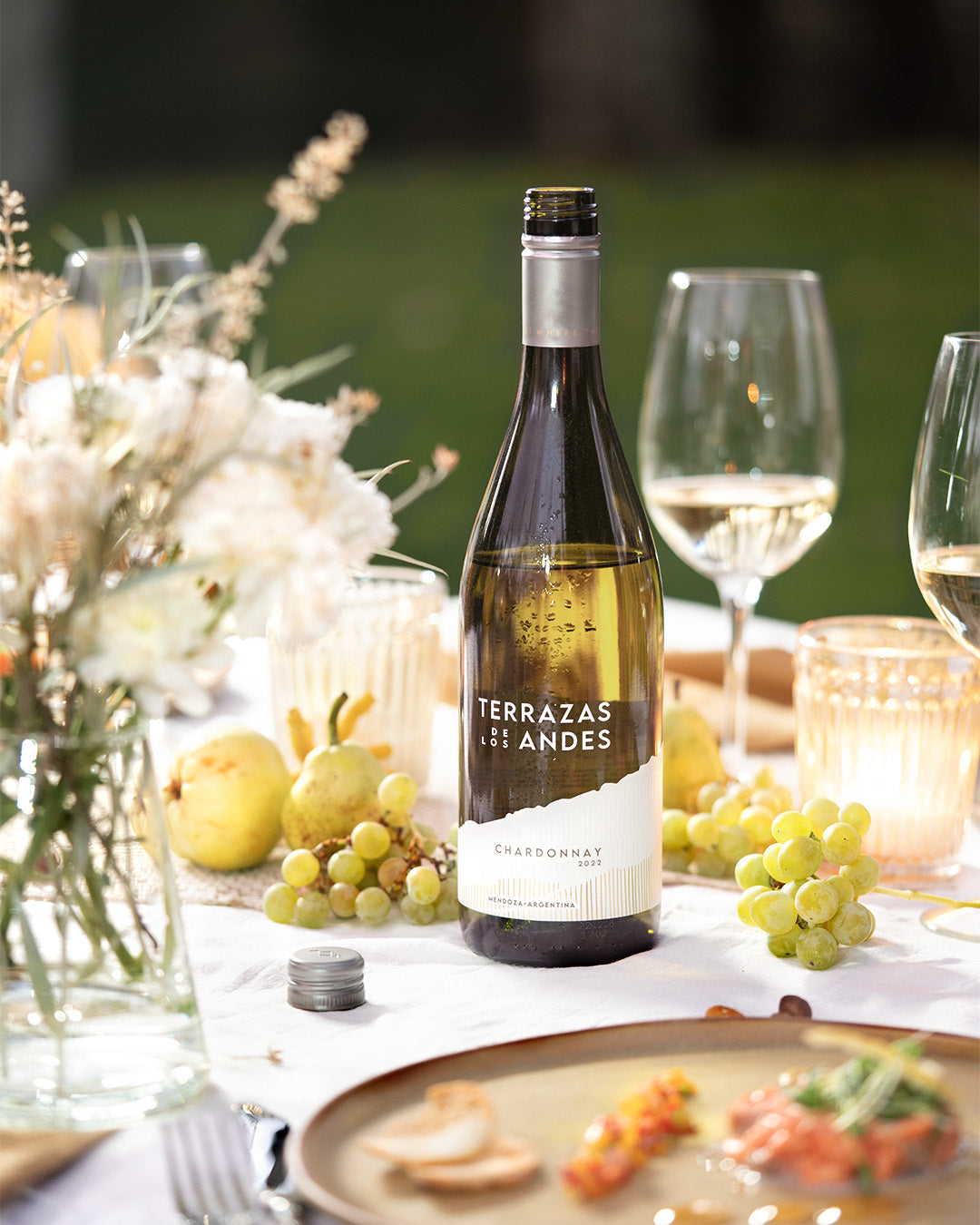 Witte wijn aan tafel